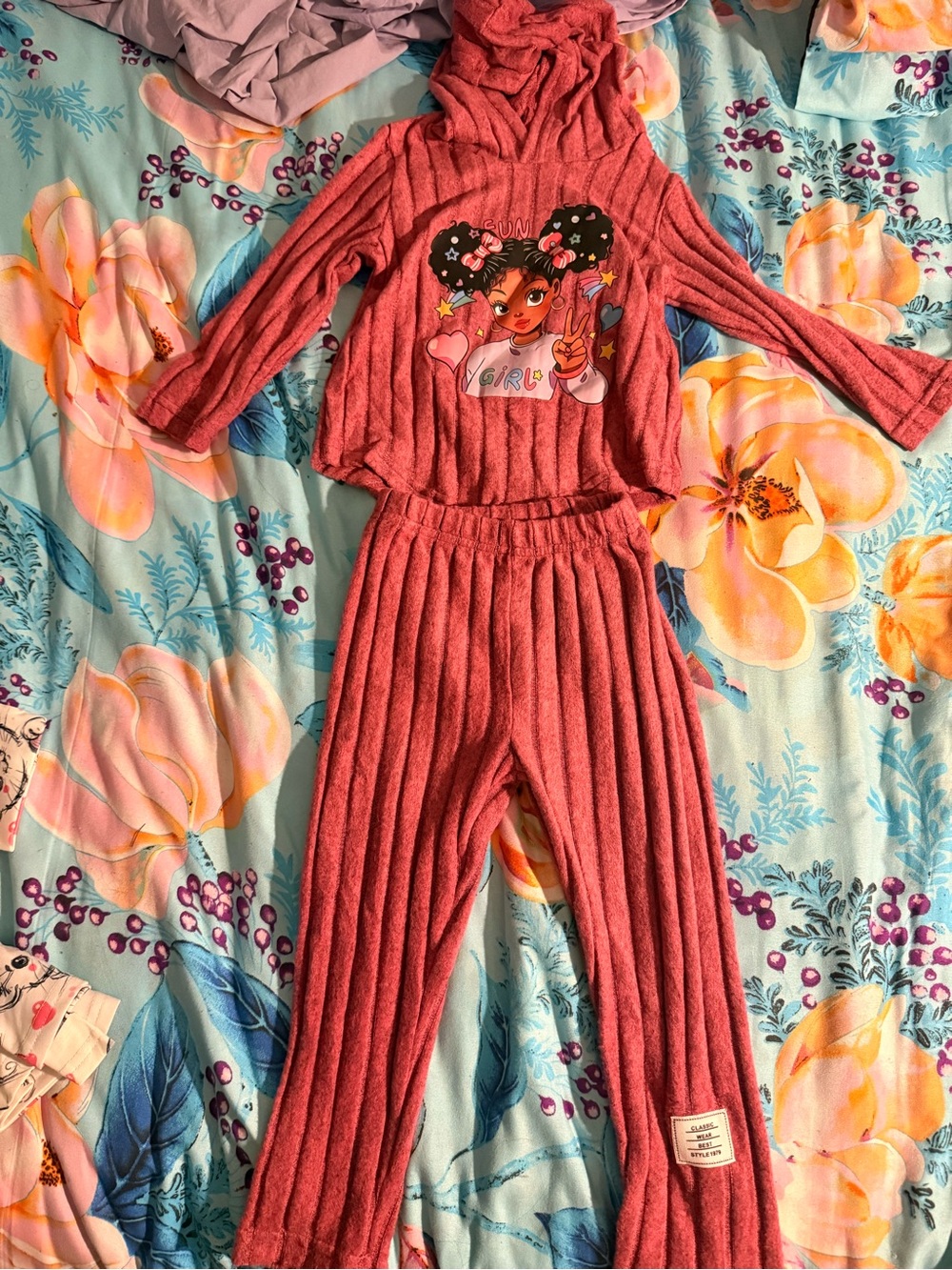 Girls' Cozy Hooded Two-Piece Pajama Set in Coral
